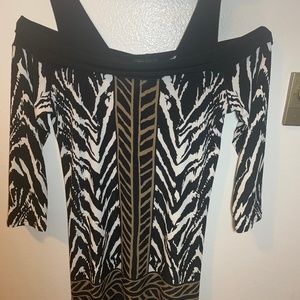 EVA VARRO  Cut Out Shoulders Strap Tunic
